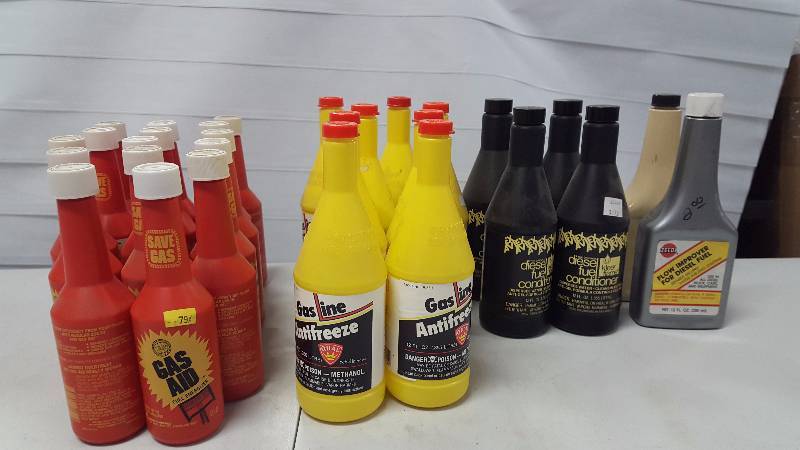 lot 39 image: Gas Aid & Gas Line Antifreeze