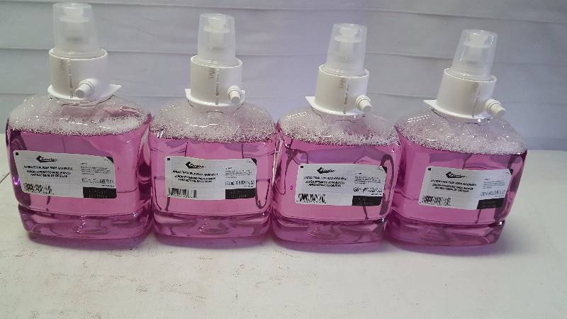 lot 202 image: Foaming Hand Soap