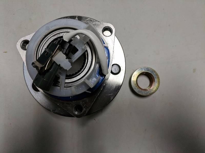 lot 80 image: DTA Premium NT513121 Hub Bearing Assembly