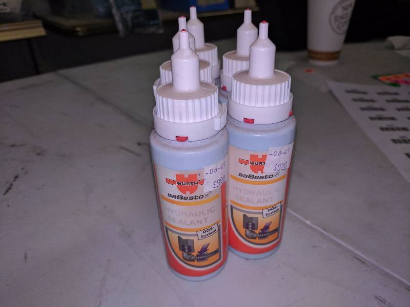 lot 181 image: (5) Wurth Hydralic Sealant 50g Bottles