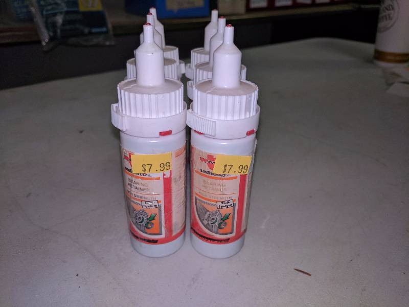 lot 185 image: (6) Wurth Bearing Retainer Bottles
