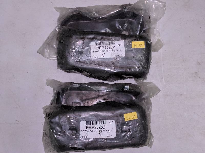 lot 269 image: (4) 3 Weld On Leaf Spring Pad