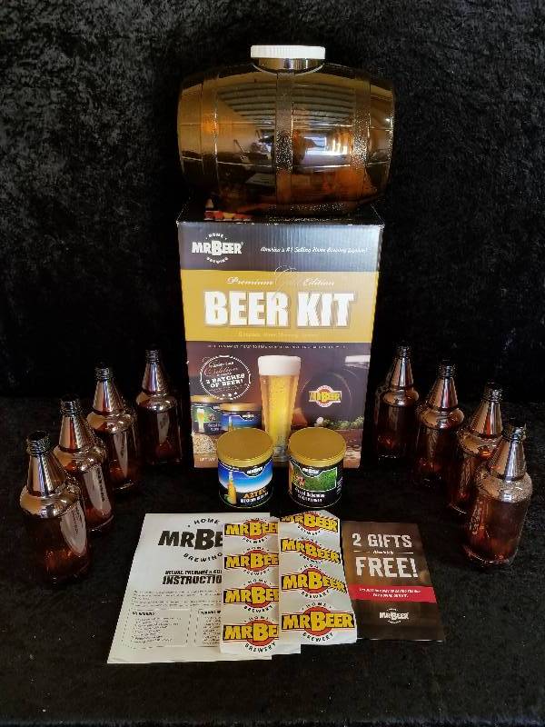 lot 17 image: MR. Beer Premium Gold Edition Beer Kit