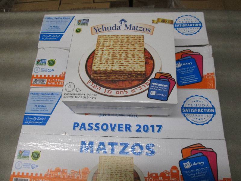 Lot of 2 Boxes of 5-1 lb Pks of Yeh...