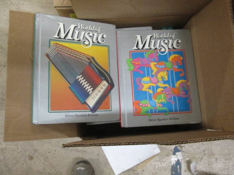 Box of 2 Types of World Of Music Bo...