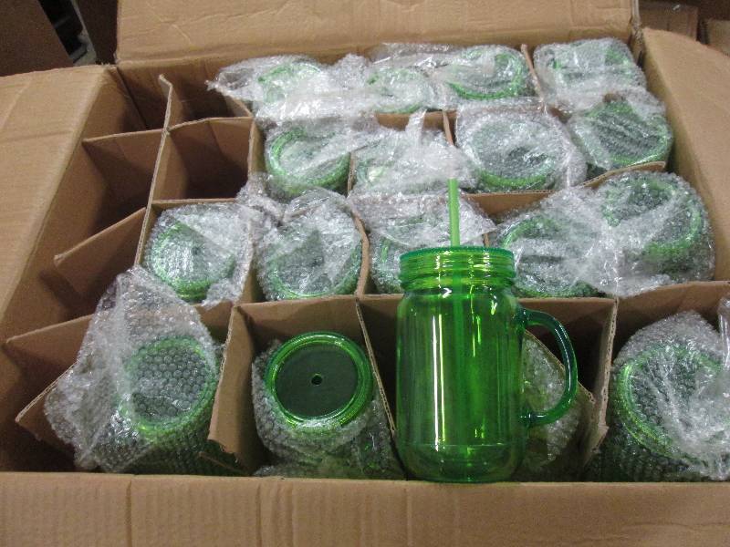 17 Lime Mason Jar Tumblers with Lid...