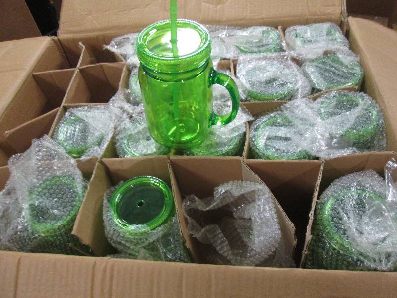 17 Lime Mason Jar Tumblers with Lid...