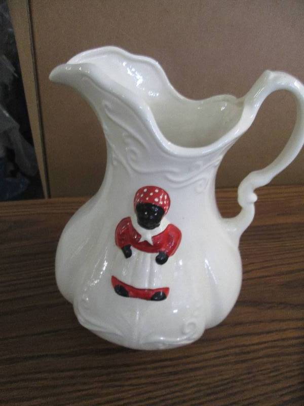 Aunt Jemima Vintage Pitcher...