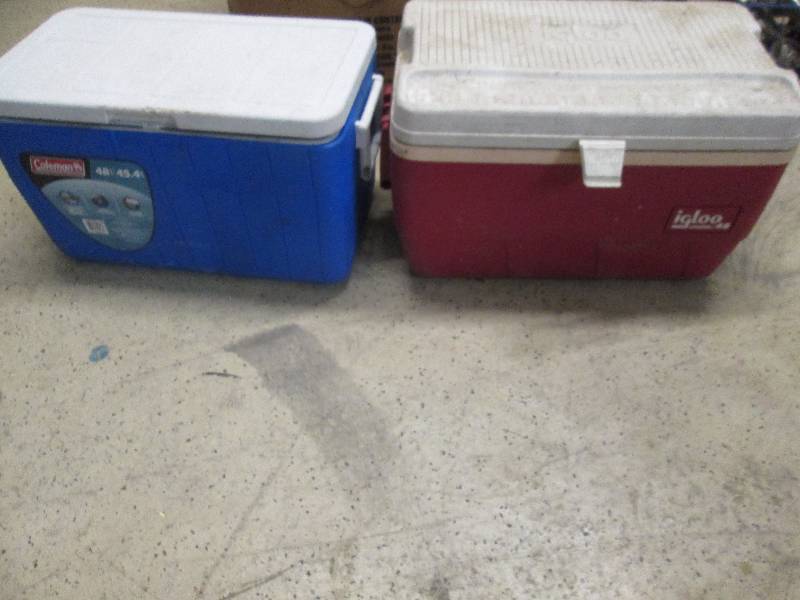 Lot of 2 48 qt Igloo Cooler, 48 qt...