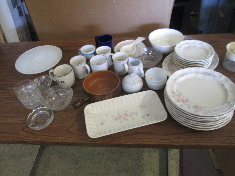 Dinnerware, Mugs, Cake Plate, Servi...