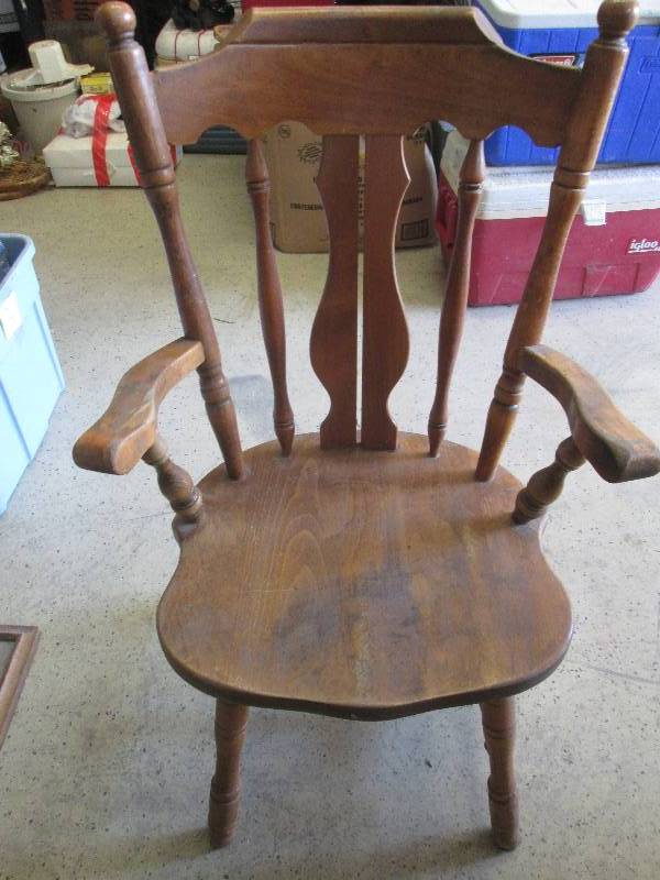 Wooden Captains Chair...