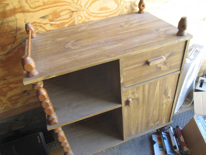 Kitchen Cart with drawer contents...