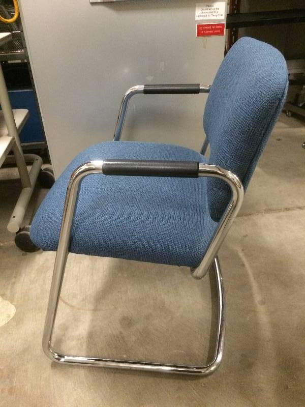 Waiting Room Reception Bariactric Blue Fabric Chair - Great Condition - No Stains