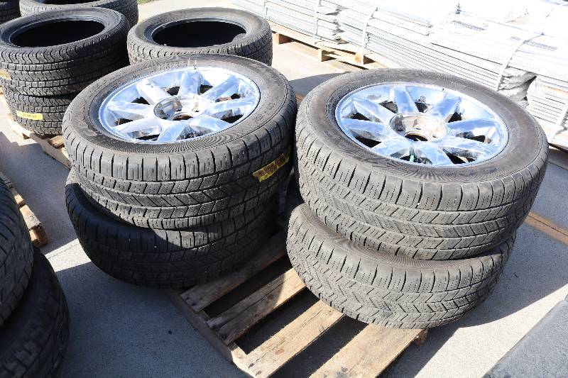 Pickup Tires & Rims