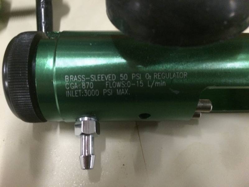 lot 23 image: 3 Roscoe Oxygen Regulators