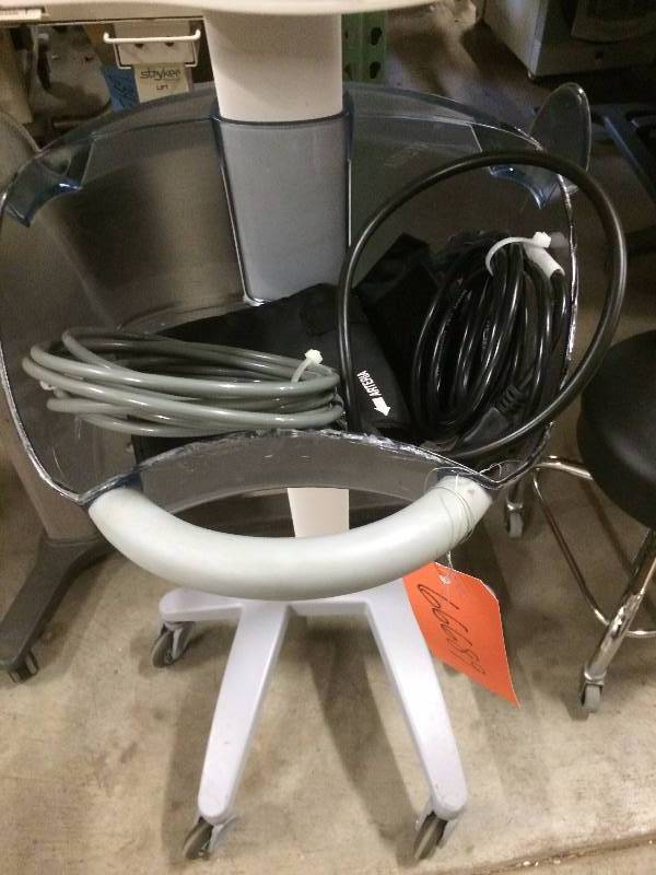 lot 37 image: WOW RETAILS USED $900 For Your Home Or Clinic Portable Bedside Mobile Datascope Accutorr Plus Patient Monitor NIBP, SPO2 Includes Hose and Adult Cuff, 5 Leg Rolling Cart - Excellent