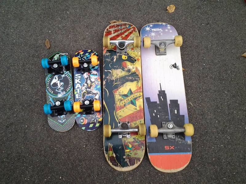 lot 28 image: 4-Assorted Skate Boards