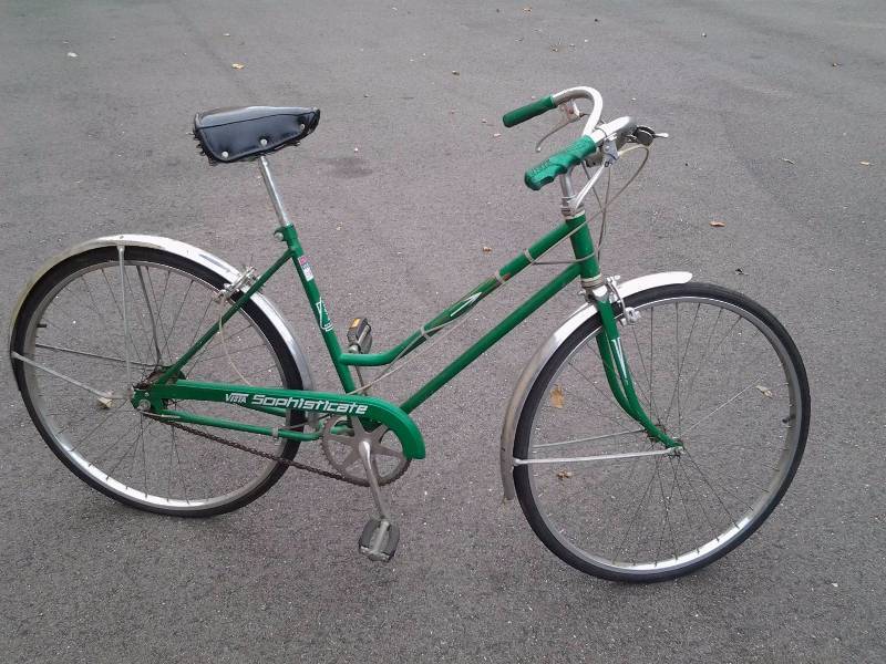 lot 32 image: Vista Sophisticate 26 Inch Bike