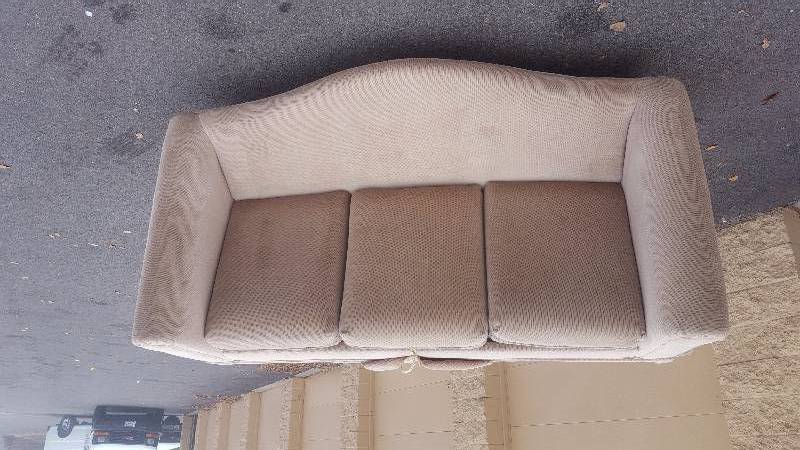 lot 52 image: Beige Sleeper Sofa - In Decent Condition
