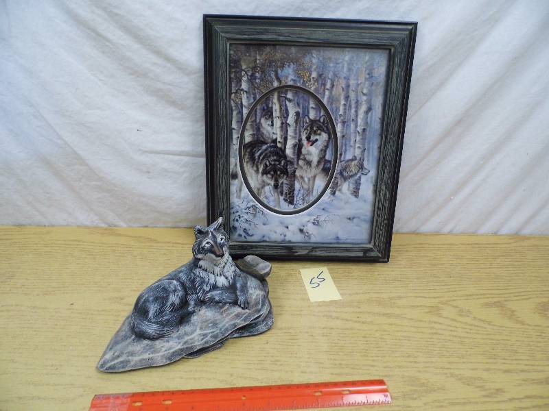 Wolf Picture - Figure