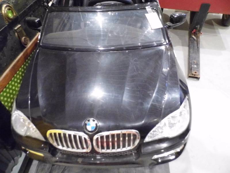 BMW Riding Car