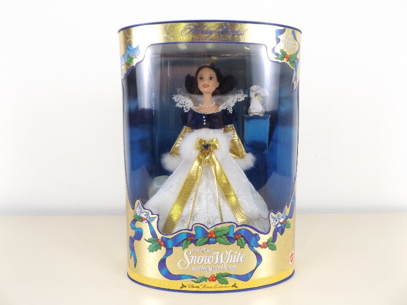 New in Box, NRFB, 1998 Special Edition Disneys Snow White and the Seven Dwarfs Holiday Princess Barbie Collectors Doll