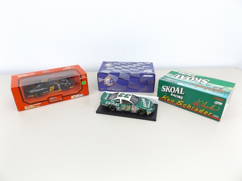1999 Ken Schrader, and 1994 Rusty Wallace 124 Scale Cars