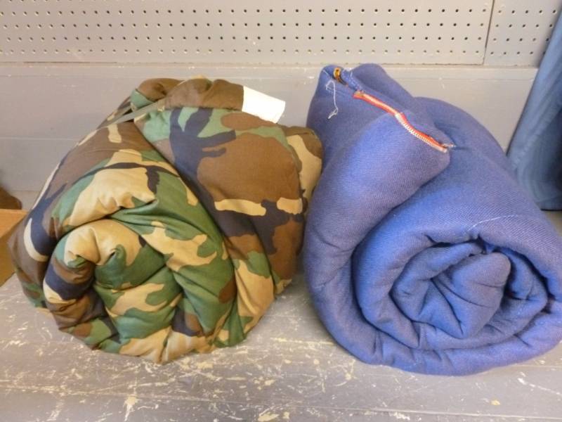 lot 19 image: Sleeping Bags
