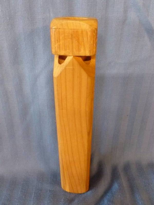 lot 40 image: Wooden Train Horn