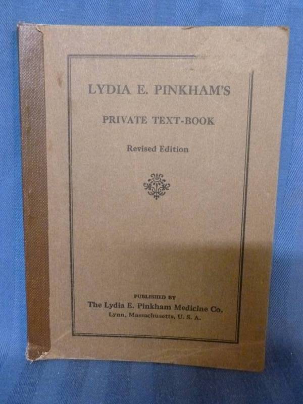 lot 51 image: Antique Booklet