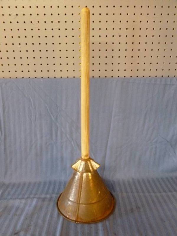 lot 70 image: Vintage Clothes Stomper