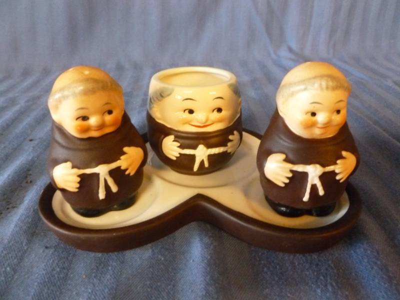 lot 91 image: Goebel West Germany