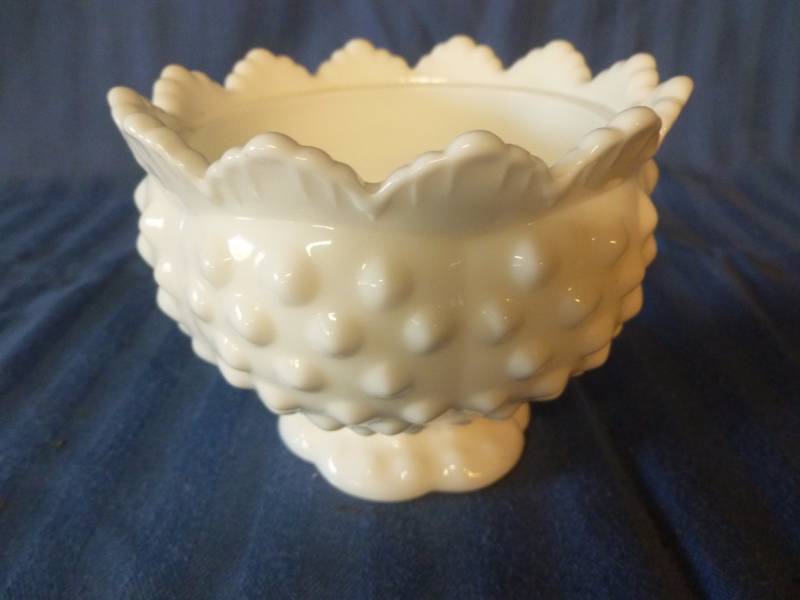 lot 93 image: Fenton
