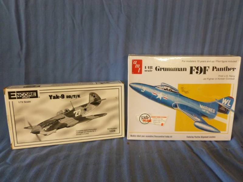lot 123 image: Model Kits