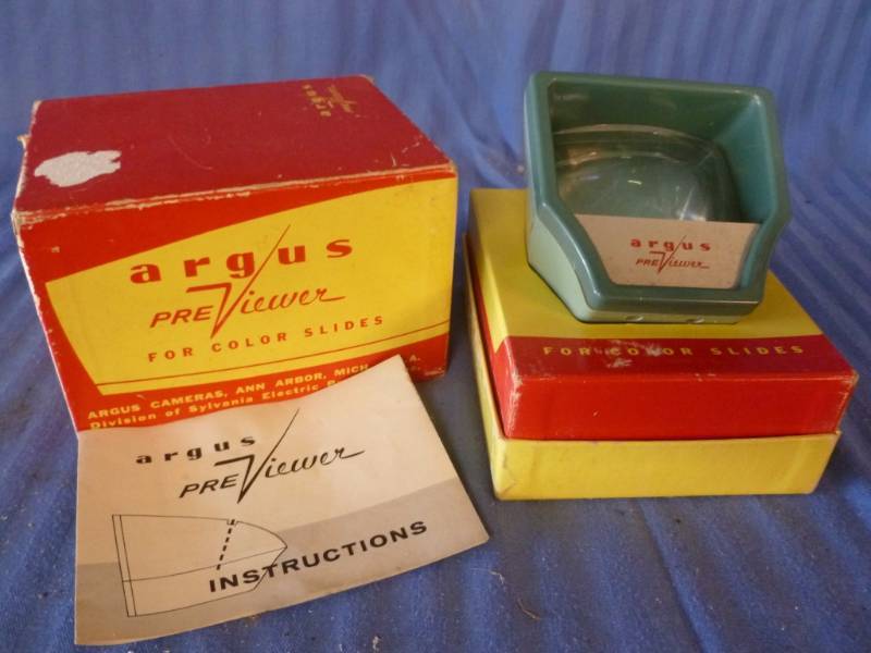 lot 156 image: Vintage View Finder