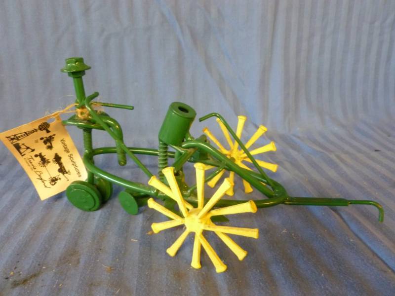 lot 176 image: Metal Art