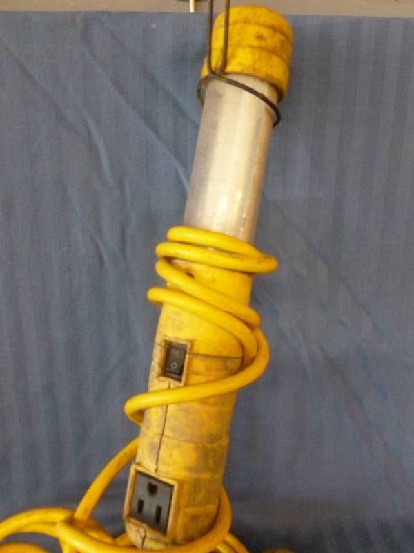 lot 199 image: Shop Light