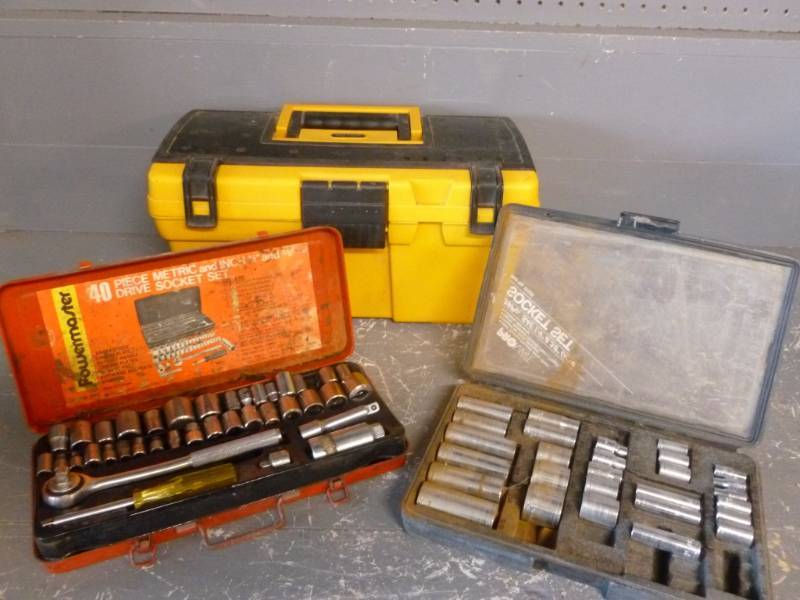 lot 209 image: Tools