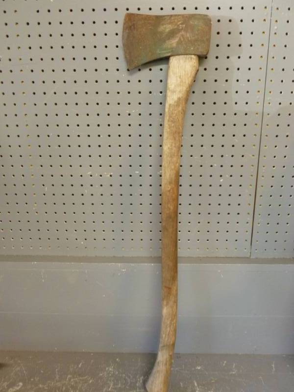 lot 221 image: Ax