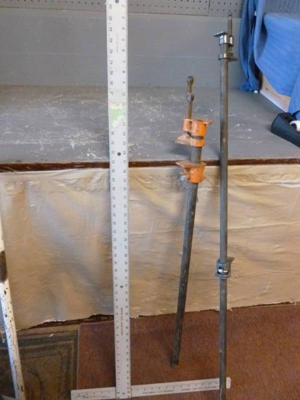 lot 225 image: Pipe Clamps
