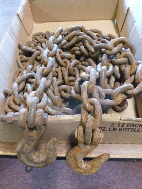 lot 231 image: Log Chain