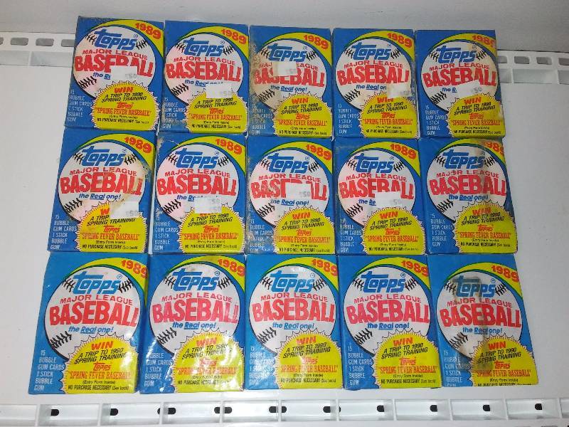 lot 1 image: 15 Wax Packs Topps 1989 Baseball, MBL