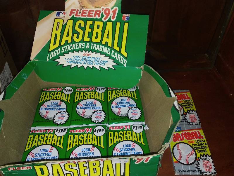 lot 43 image: Fleer 91 Baseball (8) Factory 1991 (6) 53 cards packs and display box