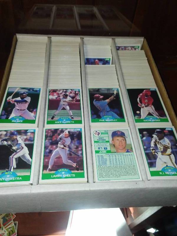 lot 78 image: 1989 Score Baseball Cards (approx. 2,750 cards)