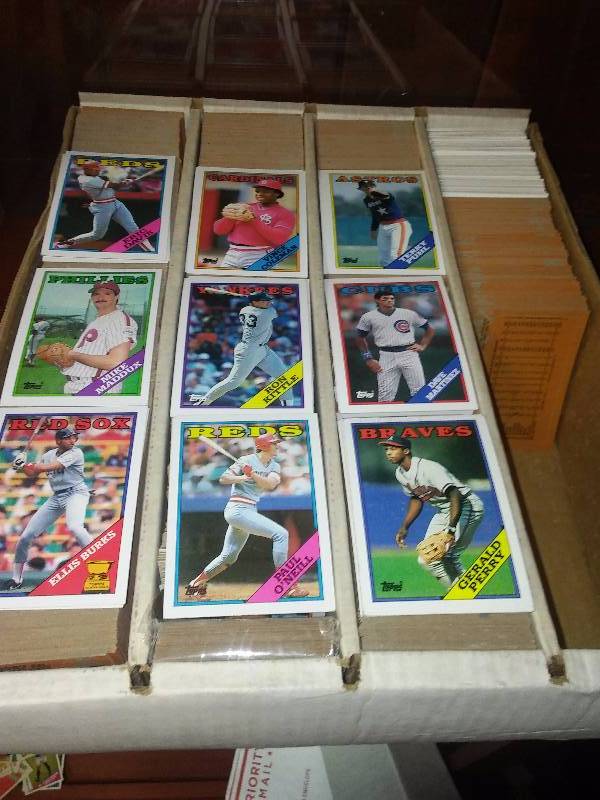 lot 82 image: 1988 Topps Baseball Cards (approx. 2,600 cards)