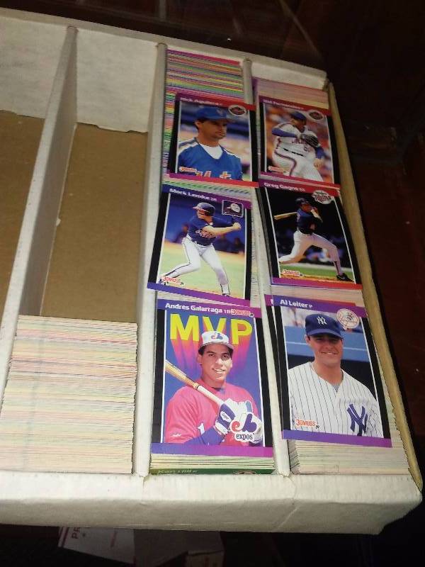 lot 89 image: 1988 Donruss by Leaf Baseball Cards (approx. 1,600 cards)