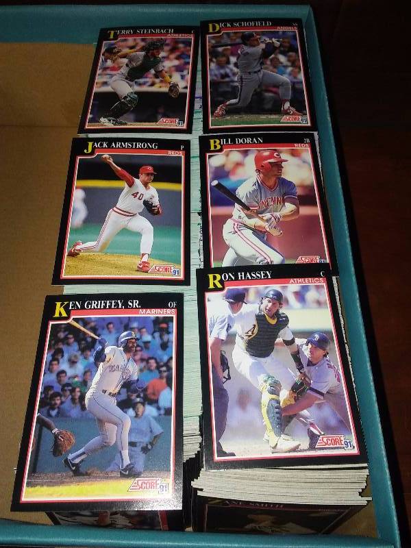 lot 92 image: 1991 Score Baseball Cards (approx. 1,180 cards)