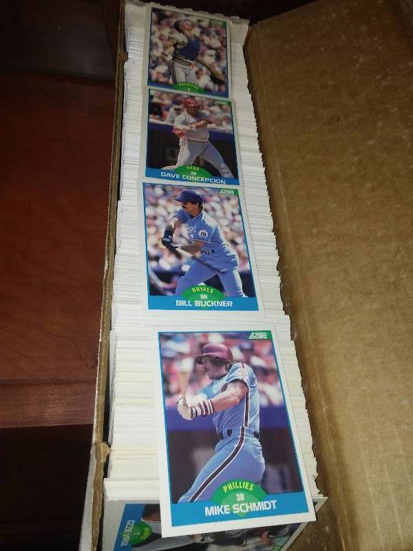 lot 93 image: 1989 Score Baseball Cards (approx. 650 cards)