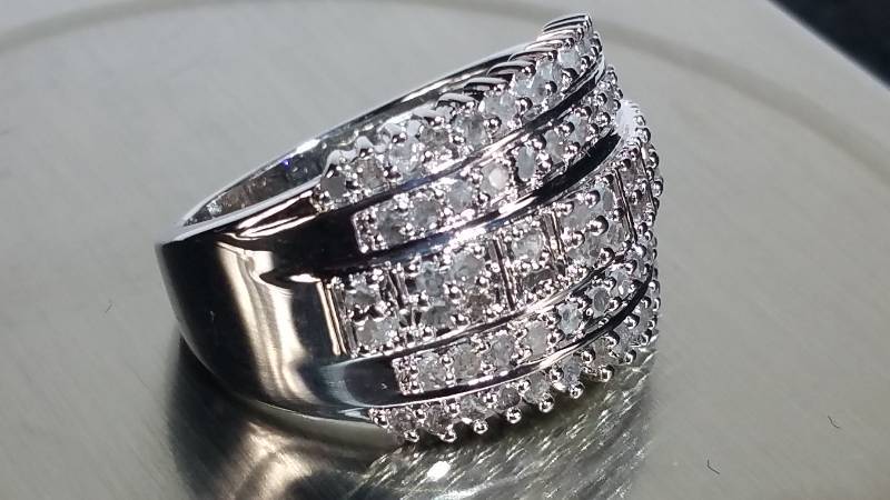 1 CT Diamond Dinner Ring
