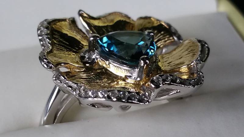 2 CT Alexandrite Estate Ring
